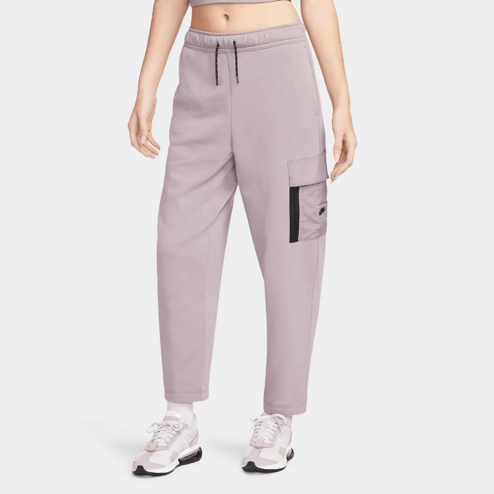 Nike Sportswear Women's Sports Utility Fleece Cargo Pants Purple Smoke /