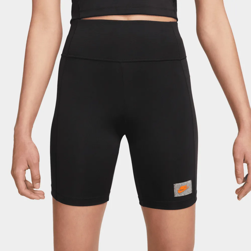 Nike Sportswear Women’s Utility High-Waisted Bike Shorts Black /