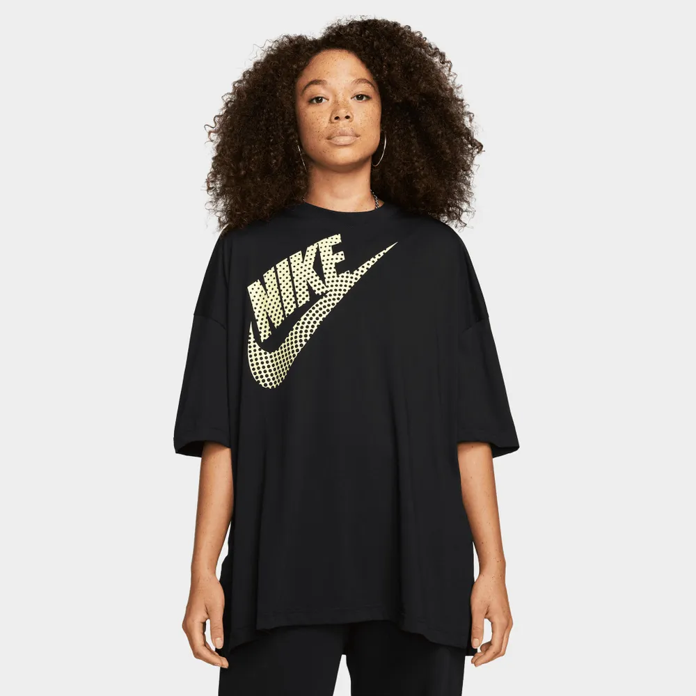 Nike Sportswear Women’s Dance T-shirt / Black