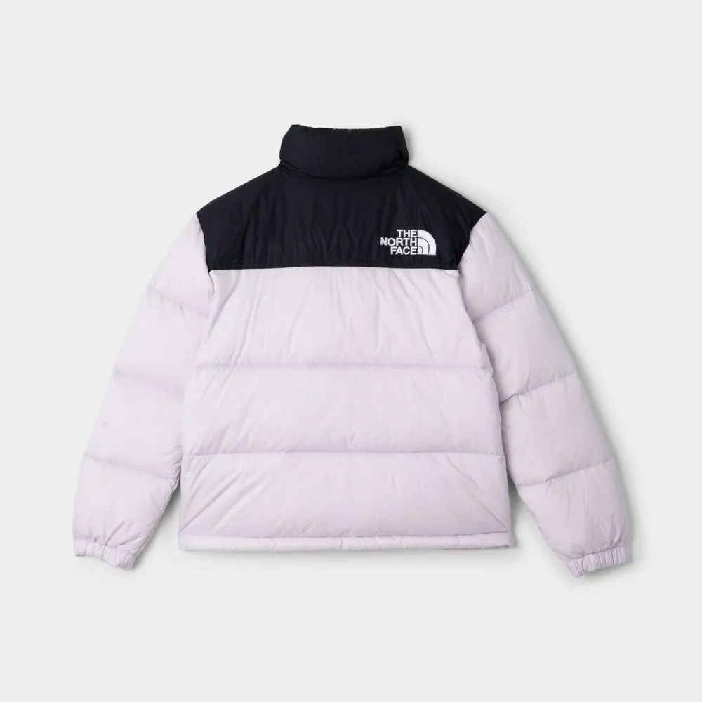 The North Face Juniors' 1996 Retro Nuptse Jacket / Lavender Fog