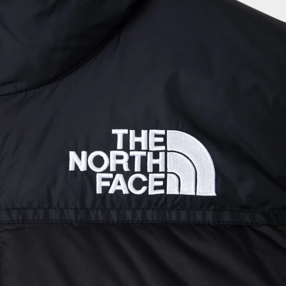 The North Face Juniors' 1996 Retro Nuptse Jacket / TNF Black