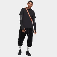 Nike Sportswear Club T-shirt Black / White