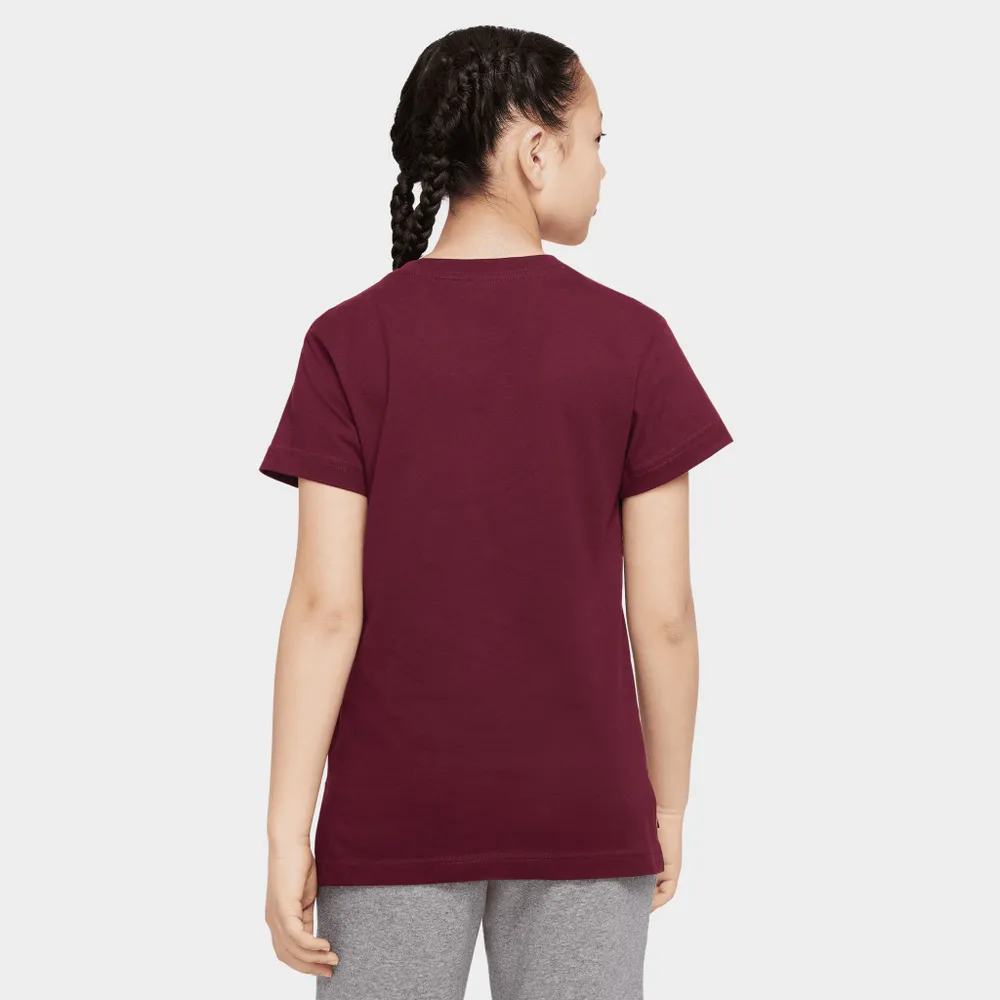 Nike Sportswear Junior Girls’ T-shirt / Dark Beetroot