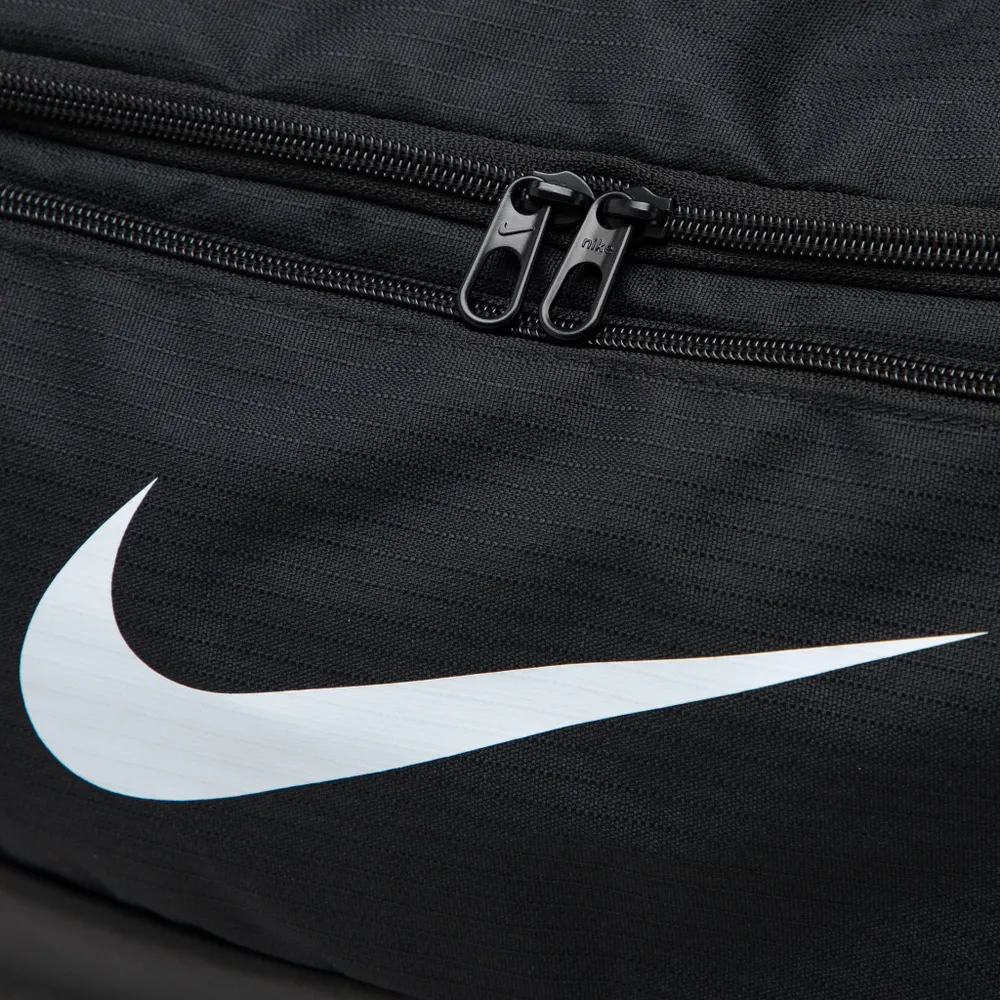 Nike Unisex's Brasilia - 9.0 Duffel Bag (Small), Flint Grey/Black/White,  One size : : Sports & Outdoors