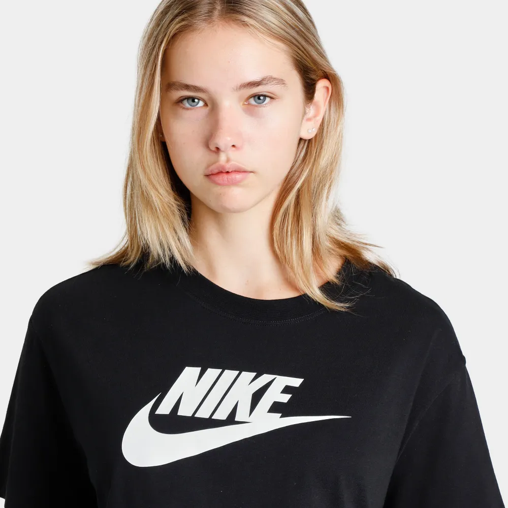 Nike Sportswear Women's Essential Cropped T-shirt Black / White