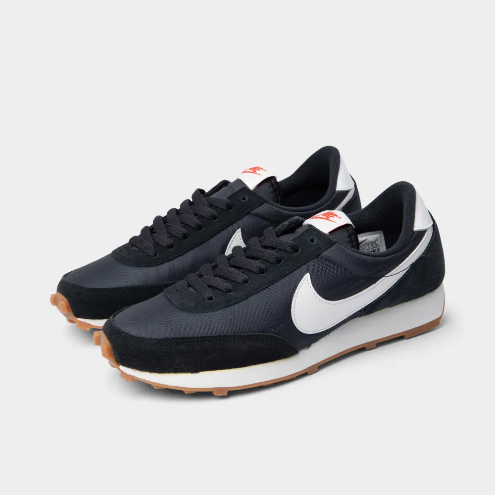 Nike Women’s Daybreak Black / Off-Noir - Gum Medium Brown