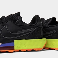 Nike Women's Fontanka Waffle Black / - Volt