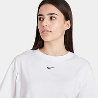 Nike Women's Sportswear Essential Oversized T-shirt White / Black