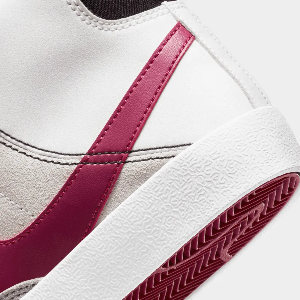 Nike Blazer Mid ‘77 SE Dance PS Summit White / University Red - Light Smoke Grey
