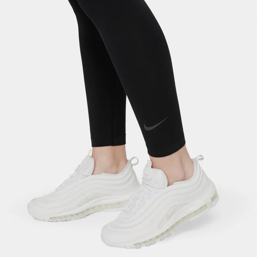 Nike Sportswear Women’s Club High-Waisted Leggings / Black