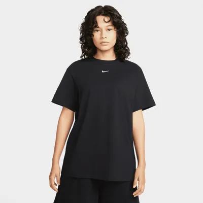 Nike Sportswear Women’s Essential T-shirt Black / White