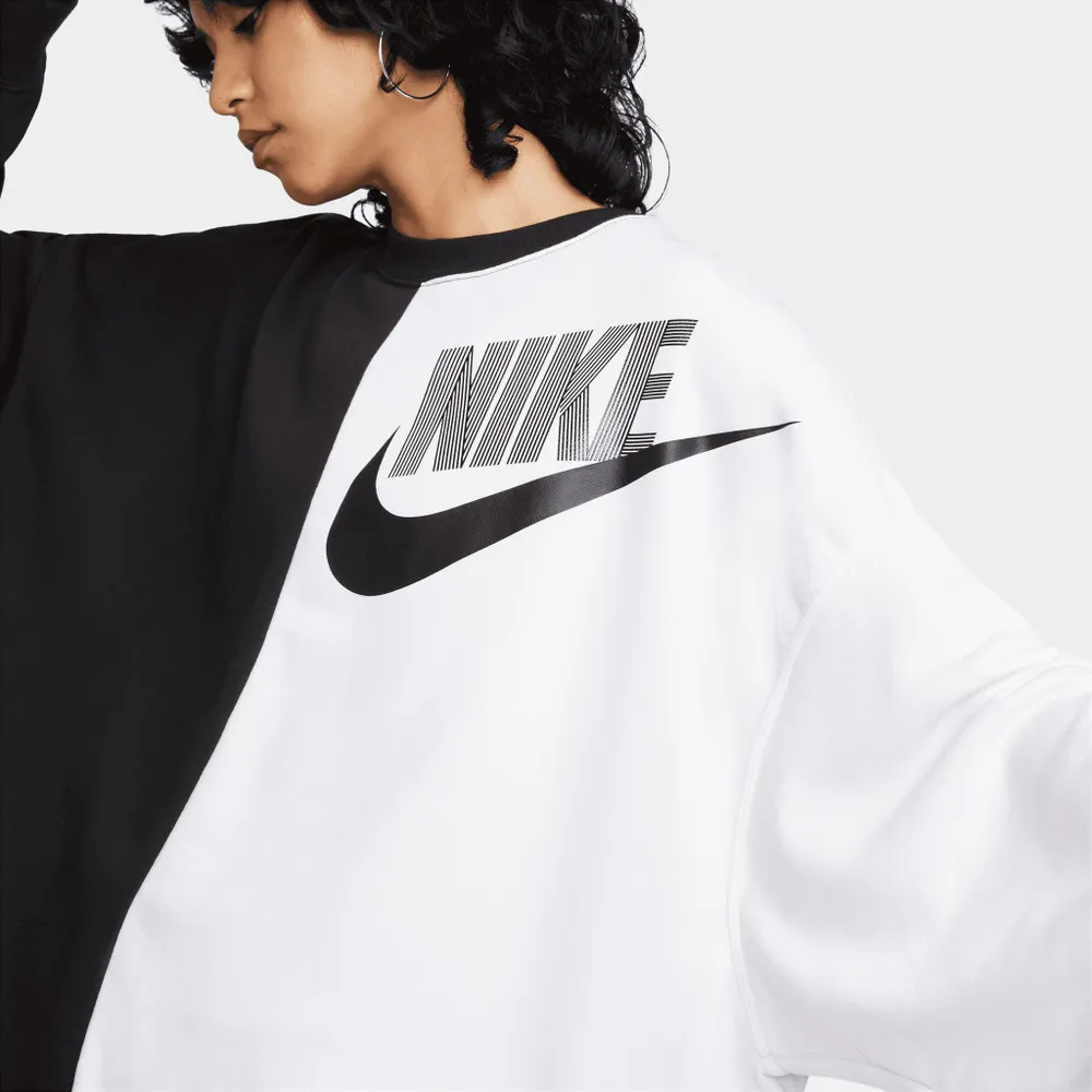 Nike Women’s Over-Oversized Fleece Dance Sweatshirt Black / White
