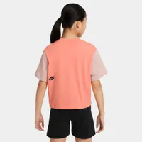 Nike Junior Girls’ Sportswear Essential Boxy Dance T-shirt / Crimson Bliss