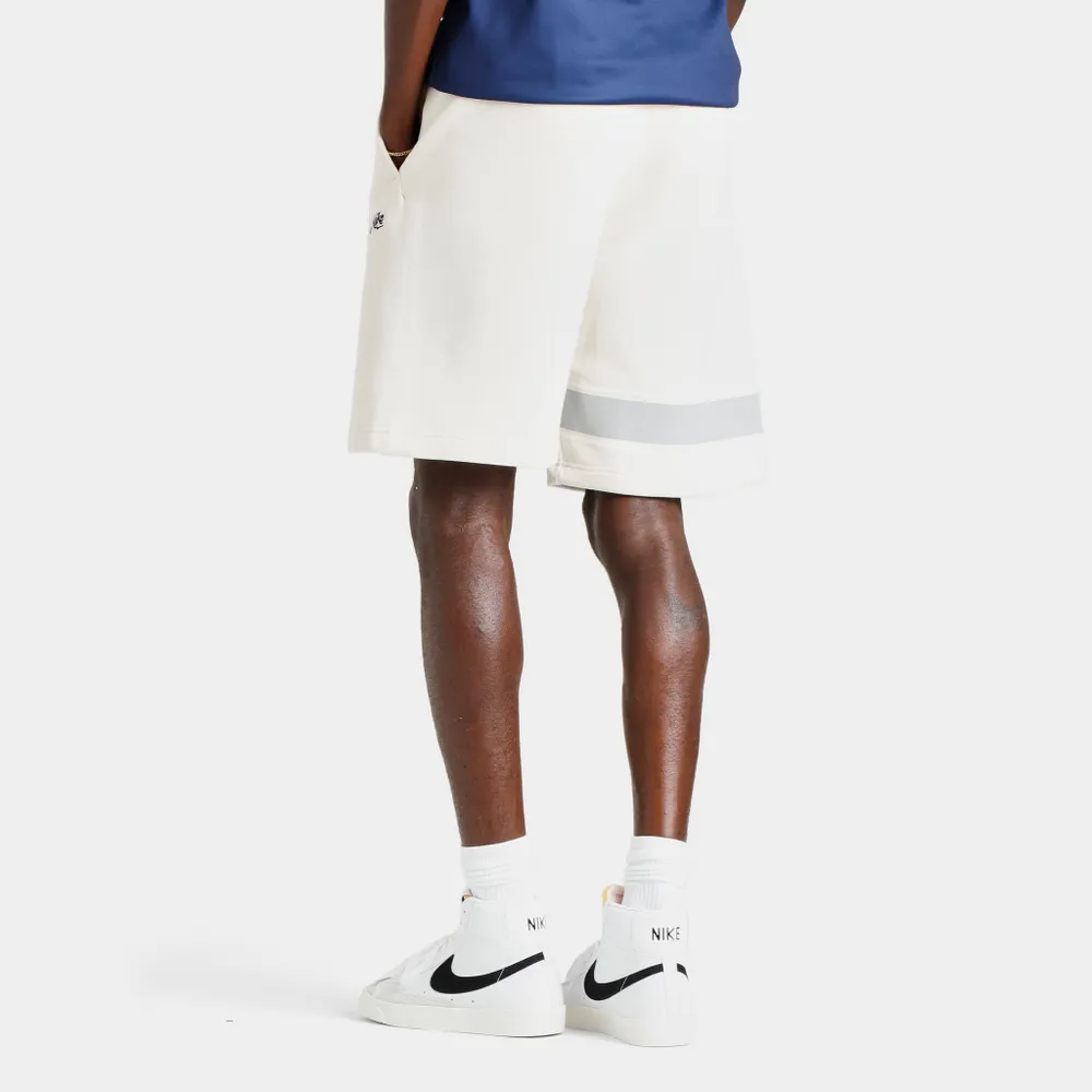 Nike Sportswear Club French Terry Varsity Shorts / Lt Orewood Brown