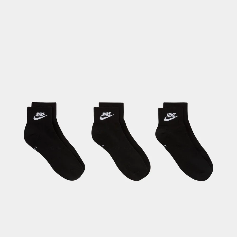 Nike Everyday Essential Ankle Socks (3 Pack) Black / White