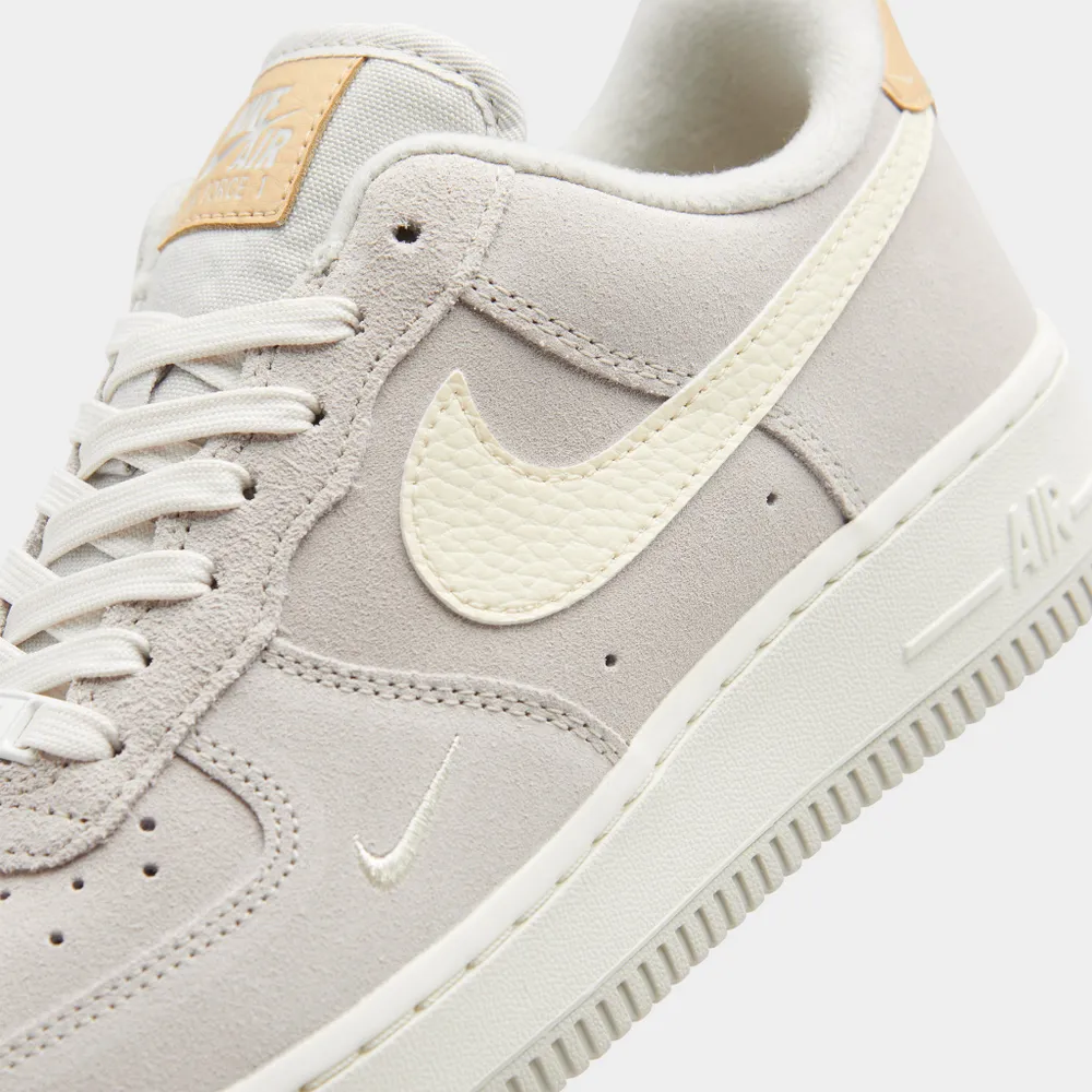 Nike Women’s Air Force 1 ‘07 Light Bone / Coconut Milk - Sesame