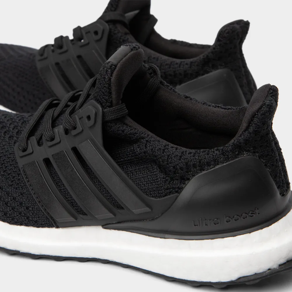 adidas Junior Boys’ Ultraboost 5.0 DNA Core Black / - Beam Green