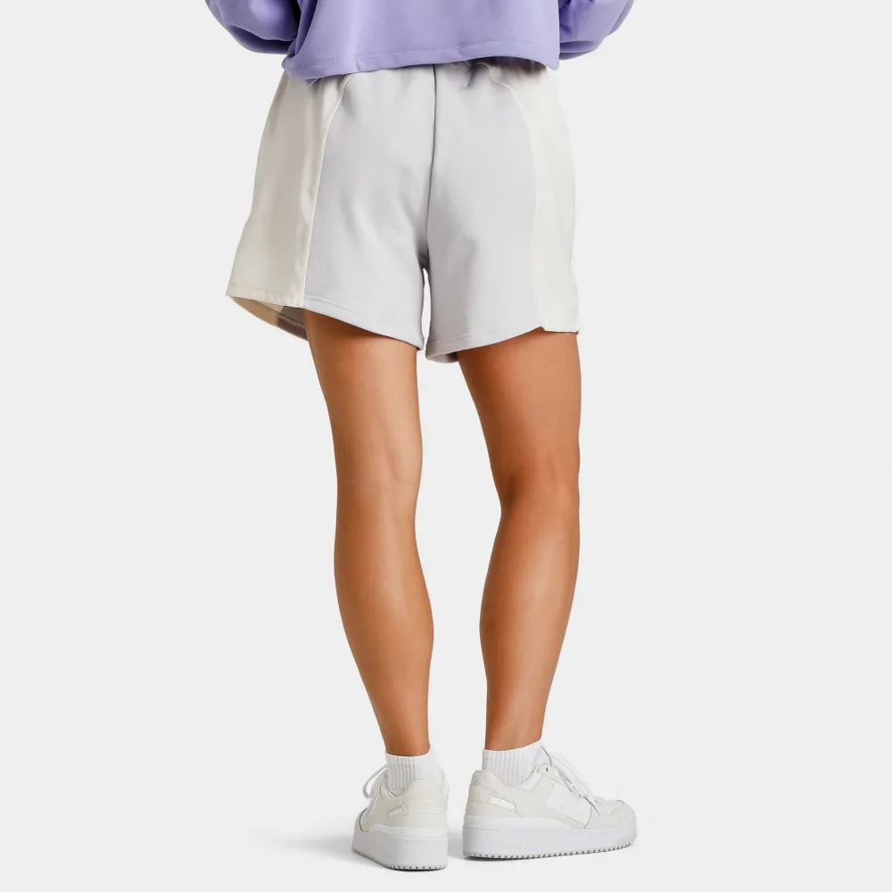 adidas Originals Women’s Adicolor Split Trefoil Shorts / Wonder White