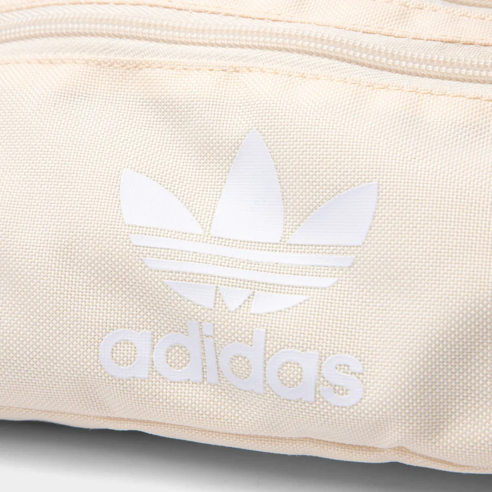 adidas Originals Adicolor Classic Waist Bag / Wonder White