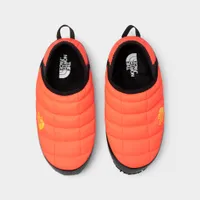 The North Face Women’s Thermoball Traction Mule V Brilliant Coral / TNF Black