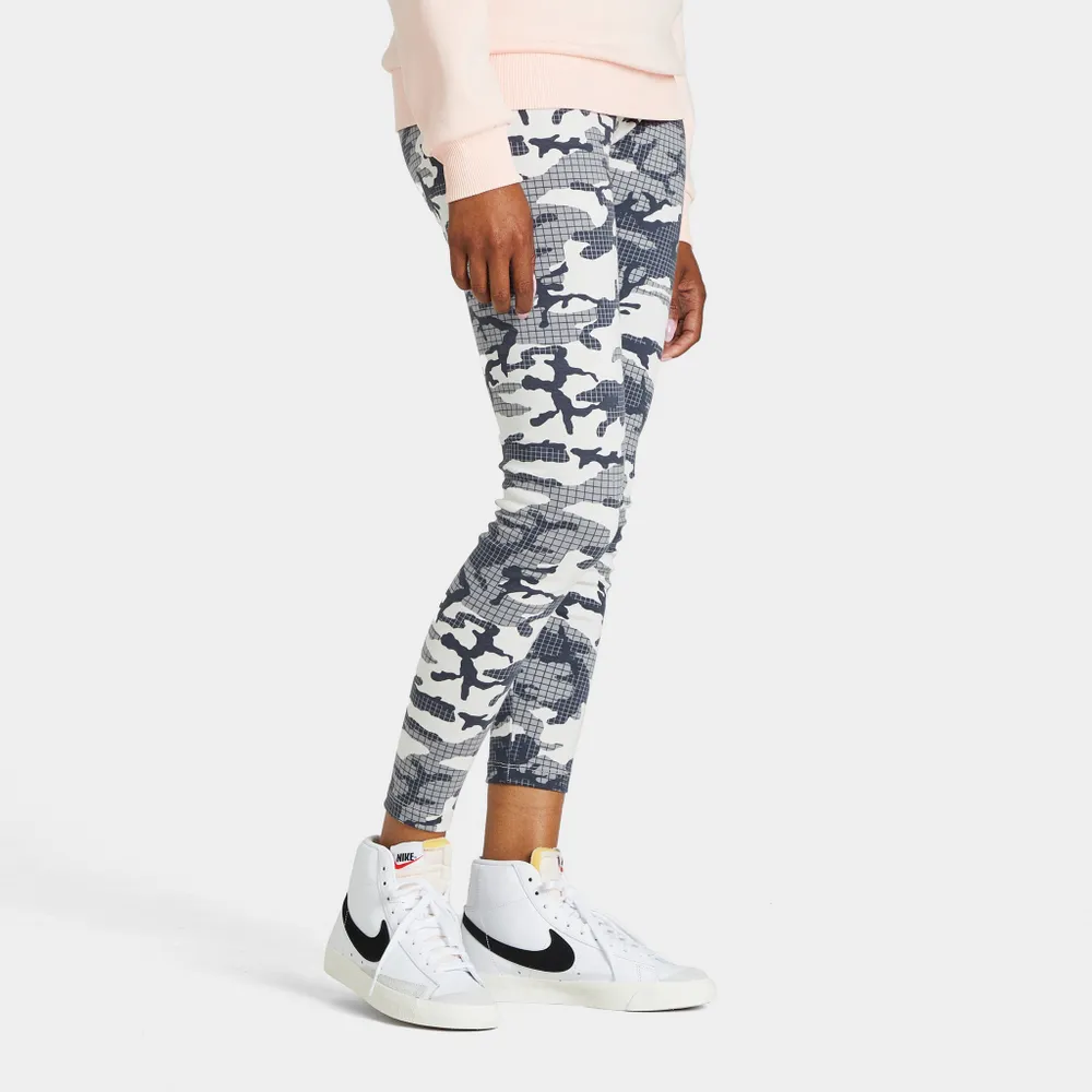 WHITE BIRCH- High Waisted Camouflage Print Knit Leggings – DecadesBoutique