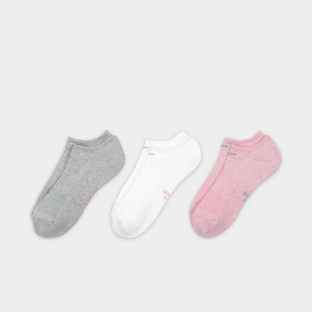 Nike Women’s Everyday Cushioned Training No-Show Socks (3 Pack) / Multi