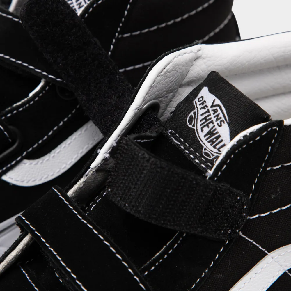 Vans Juniors’ Sk8-Mid Reissue V Black / True White