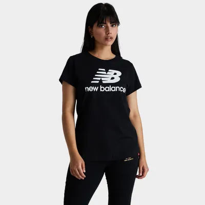 New Balance Women's Essential Stacked Logo T-shirt / Black