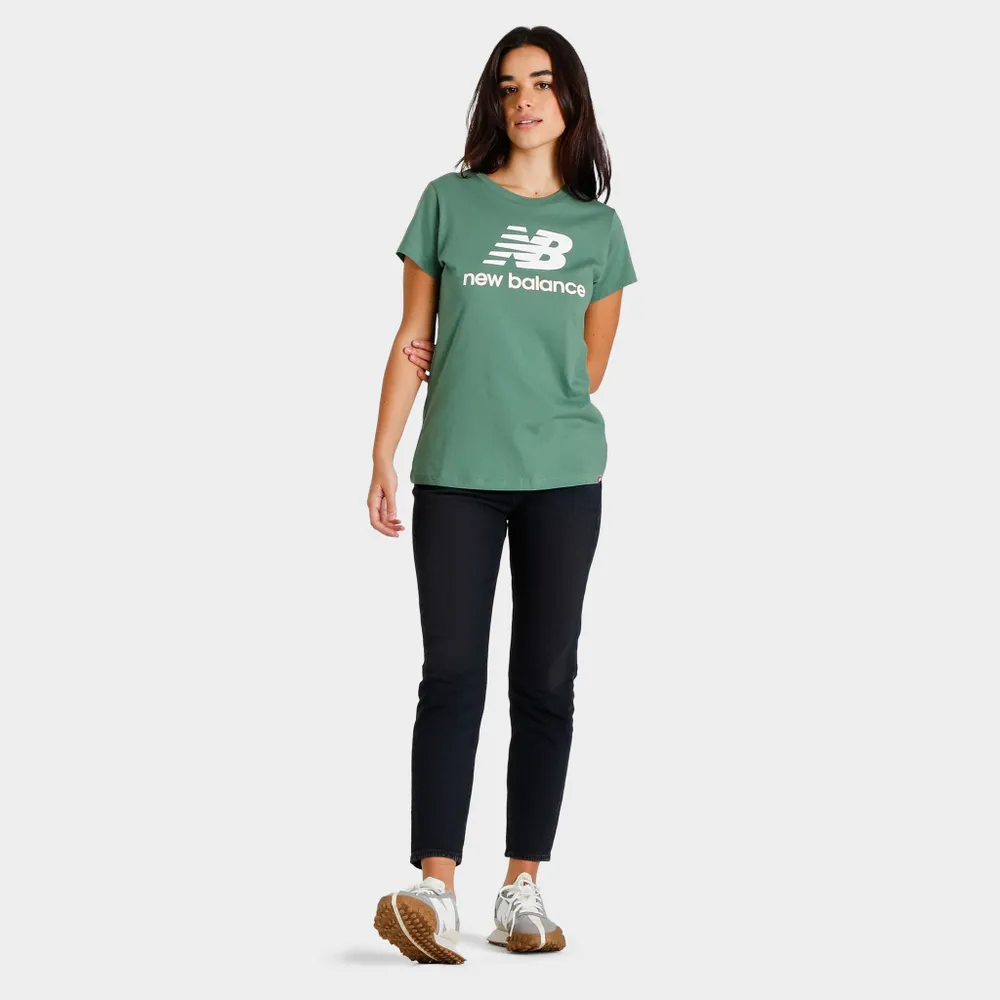 New Balance Women's Essential Stacked Logo T-shirt / Jade