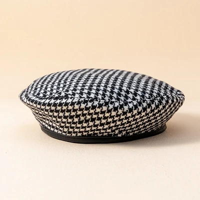 00303 Houndstooth Beret