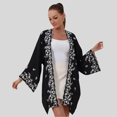 70190 Vine Kimono
