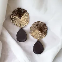 80007 Calado Drop Earrings