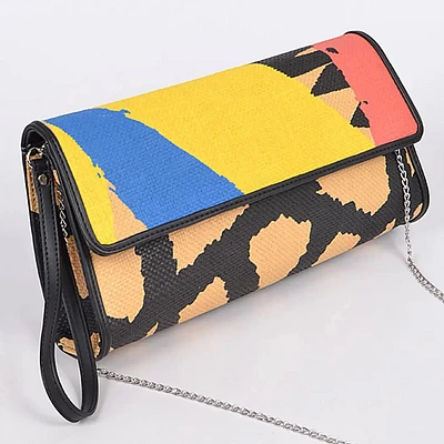 90114 Safari Clutch