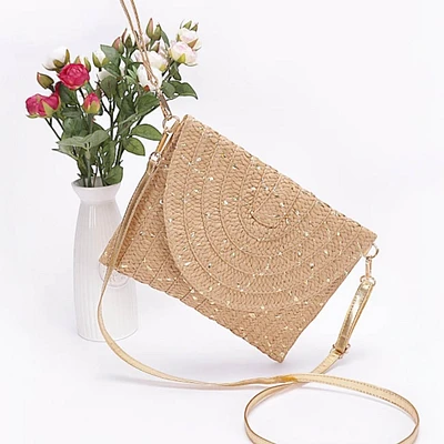 90023 Metallic Straw Clutch