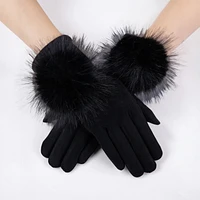 00115.6 Pom  Gloves