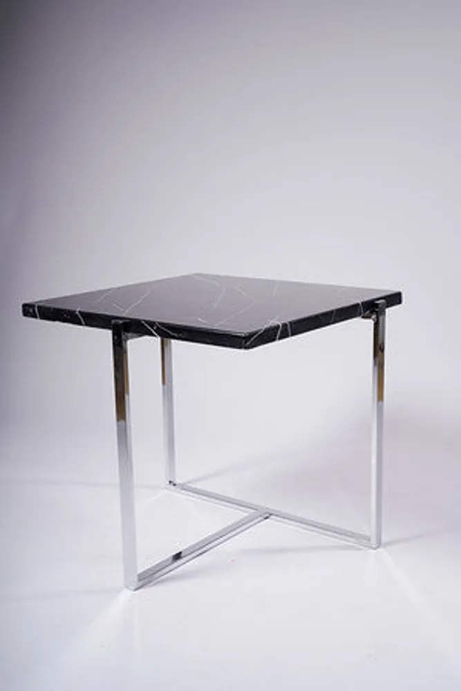 25" END TABLE BLACK MARBLE