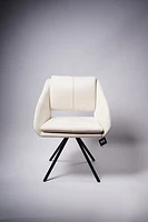 GEOVANNA CHAIR