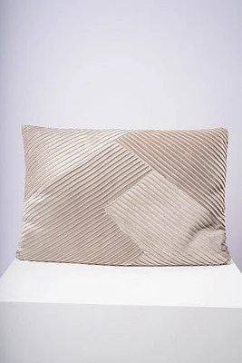 23" x 16" Shopia Cushion Cream