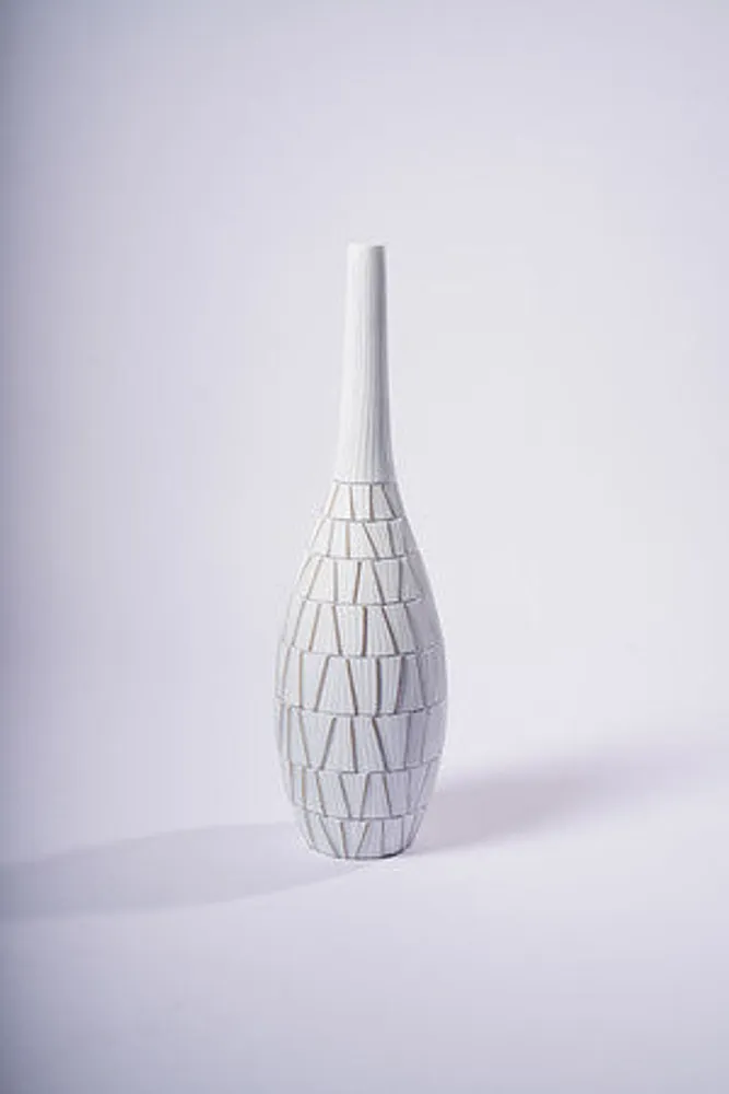 28" WHITE WOOD VASE