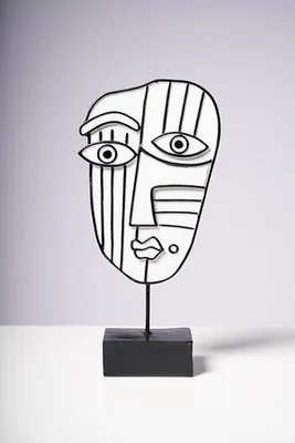 14" Picasso inspired mask b