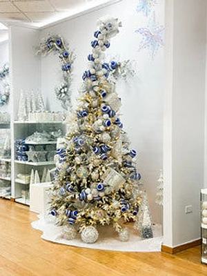 9' Flocking Christmas Tree H274