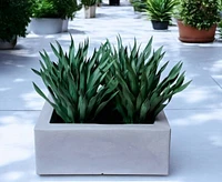 32" PLANTER CUBO - CEMENT