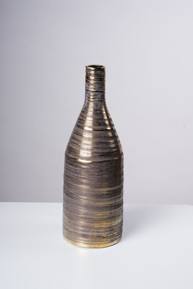 17" Vase Cement w/Gold