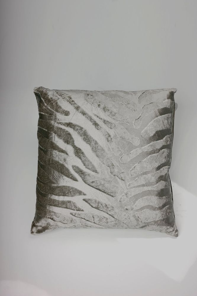 Cushion Grey