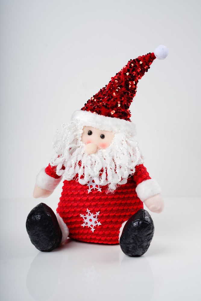 16" Sitting Santa