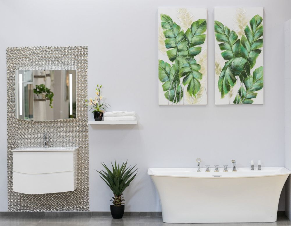 Quadro Modern Bathtub w/faucet 67" - Nouveau Collection