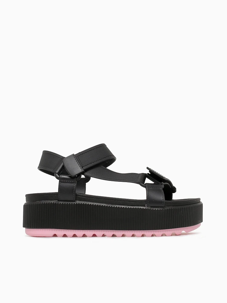 Carola Black Jelly
