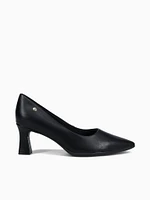 Ivelise Preto Napa