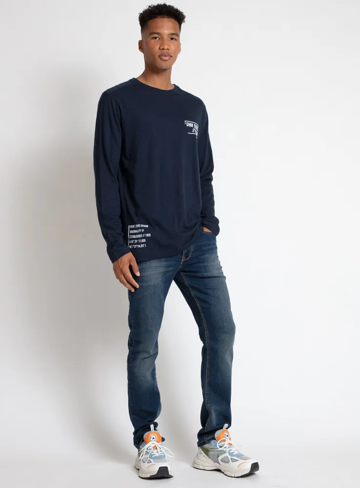 TAM | PRINTED LONG SLEEVE CREWNECK T-SHIRT