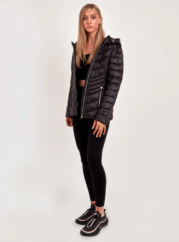 SOFITEL | PACKABLE HOODED ULTRALIGHT JACKET-BLACK